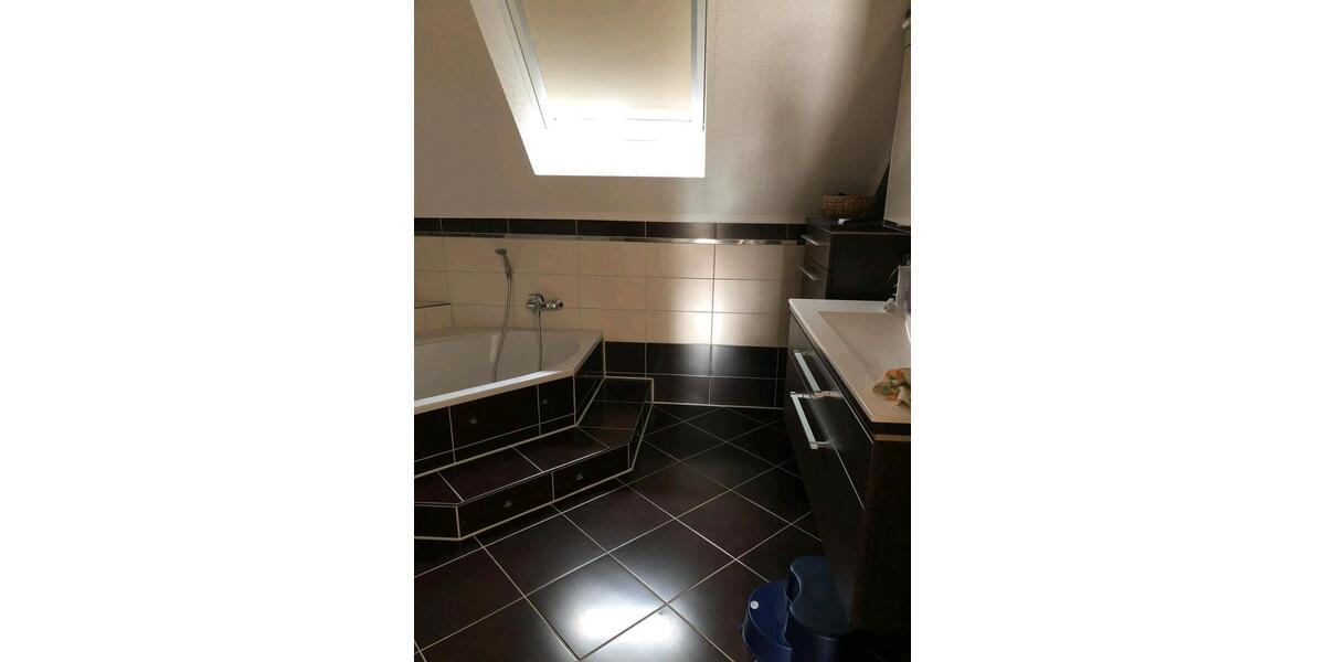 Einfamilienhaus Wolfsburg Detmerode - 7 Zimmer, 200 m&sup2;, 1.990&euro; | Angebot:25372275