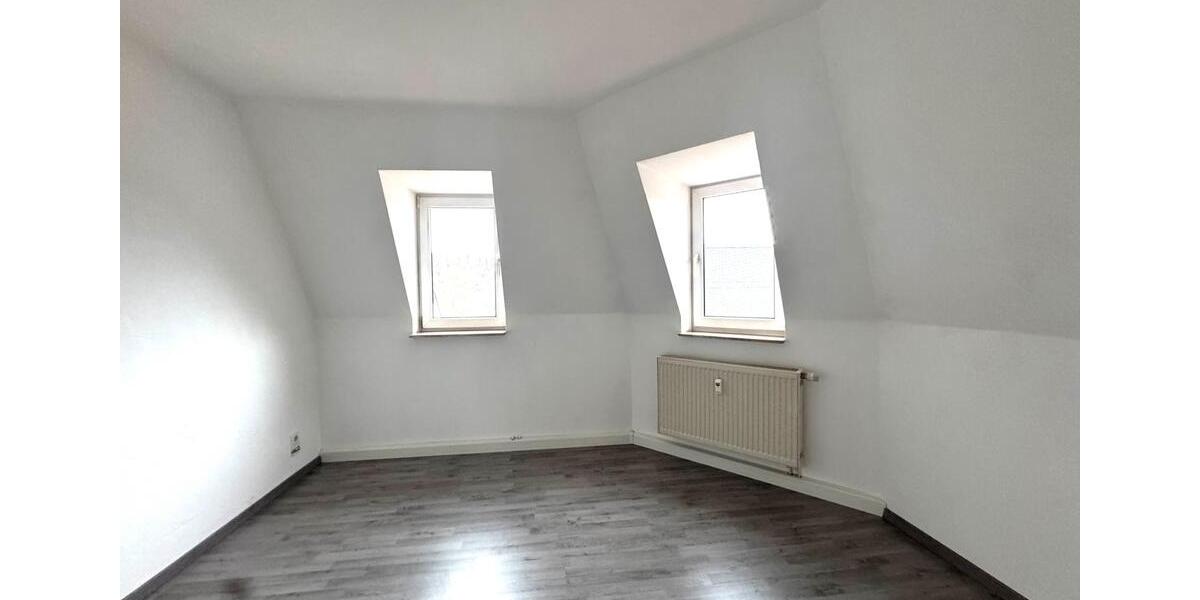 Dachgeschoßwohnung Hartenstein - 2 Zimmer, 50 m&sup2;, 320&euro; | Angebot:24770512