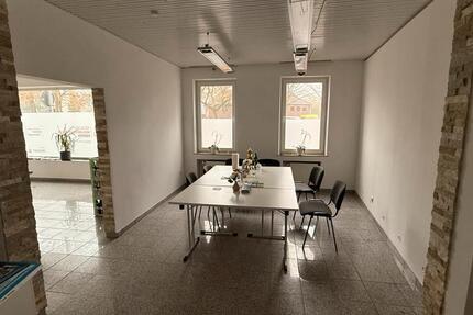 Büros und Lagerraum Viersen Ummer zimmer