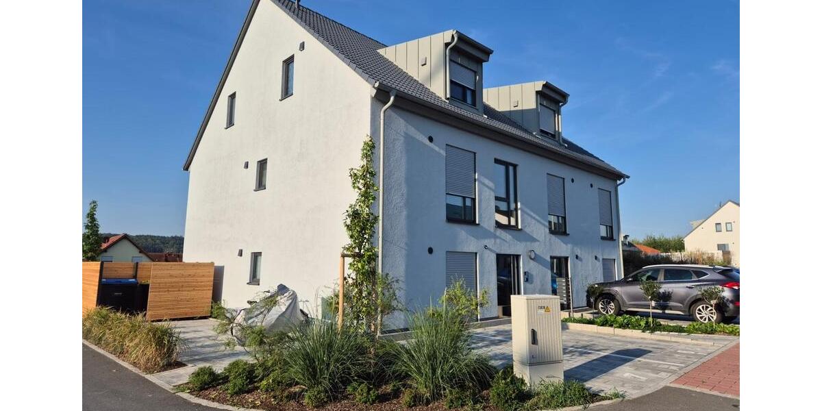 Dachgeschoßwohnung Geiselwind - 2 Zimmer, 59 m&sup2;, 590&euro; | Angebot:25840221