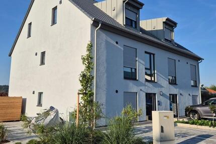 Wohnung Geiselwind - 2 Zimmer, 59 m&sup2;, 590&euro; | Angebot:25840221