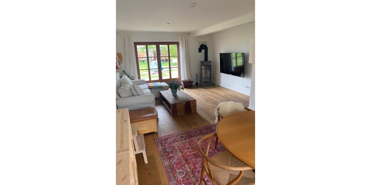 Etagenwohnung Adelheidsdorf - 4 Zimmer, 120 m&sup2;, 996&euro; | Angebot:25656805