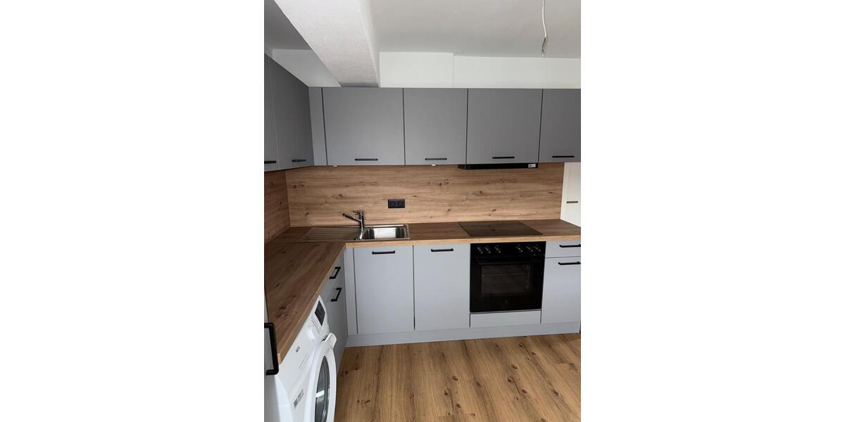Dachgeschoßwohnung Straubing - 1 Zimmer, 47 m&sup2;, 640&euro; | Angebot:24526052