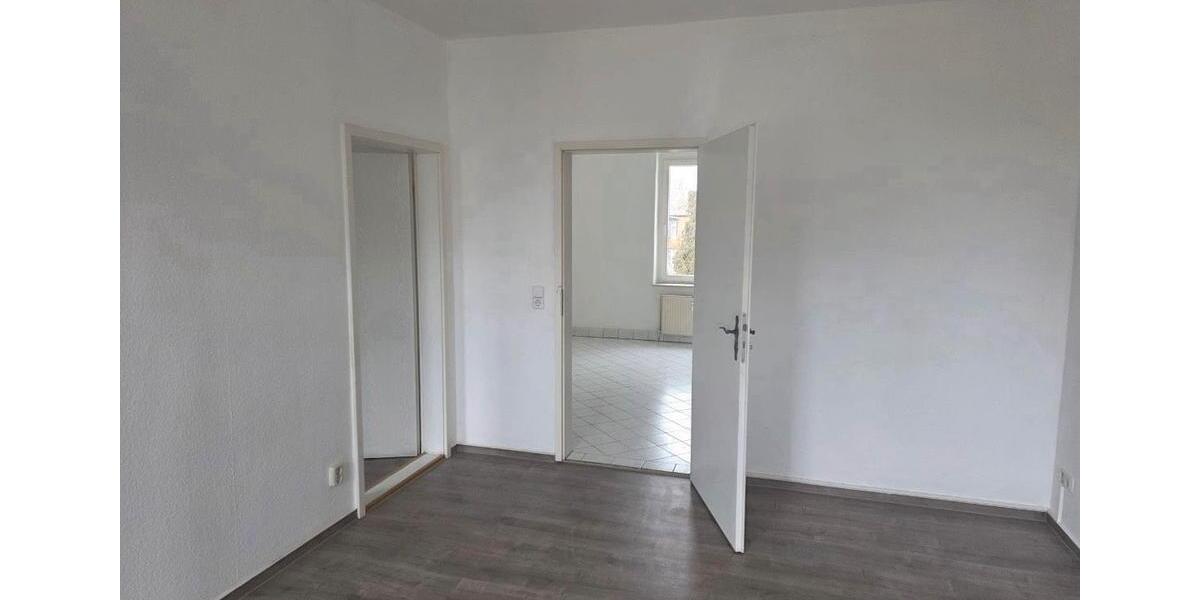 Etagenwohnung Altenburg - 2 Zimmer, 54 m&sup2;, 465&euro; | Angebot:26662239