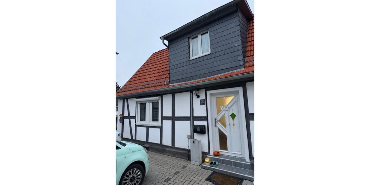 Ein ganz besonderes Zuhause: Kernsaniertes Fachwerk-Juwel im Grün 2 zimmer