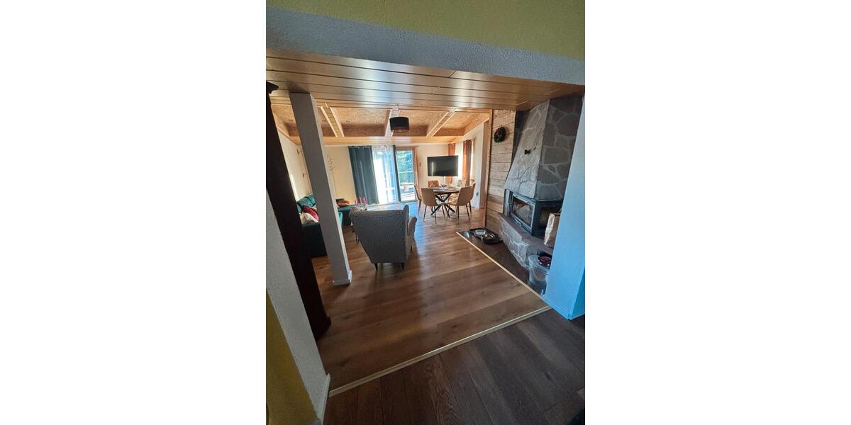 Etagenwohnung Altensteig - 3 Zimmer, 119 m&sup2;, 1.850&euro; | Angebot:25824874