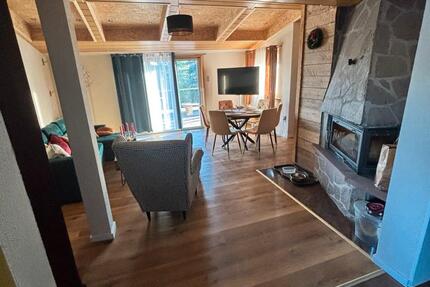 Wohnung Altensteig - 3 Zimmer, 119 m&sup2;, 1.850&euro; | Angebot:25824874