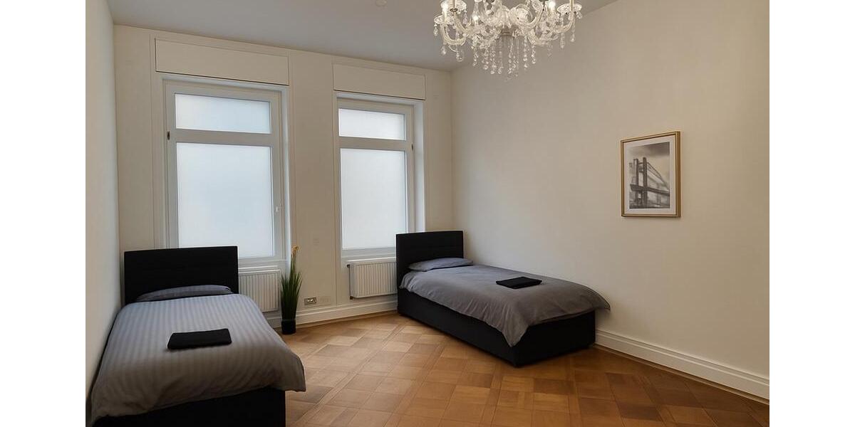 Wohnen auf Zeit Offenbach am Main Hafen - 5 Zimmer, 230 m&sup2;, 1.800&euro; | Angebot:25918283