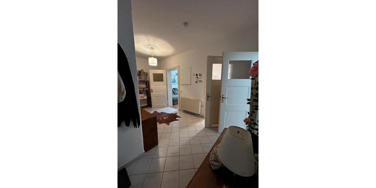 Erdgeschoßwohnung Limbach-Oberfrohna Oberfrohna - 2 Zimmer, 70 m&sup2;, 370&euro; | Angebot:26586408