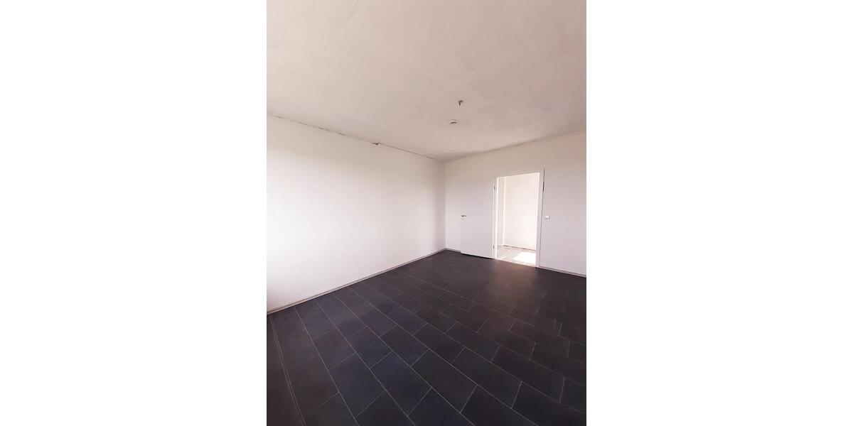 Etagenwohnung Templin - 3 Zimmer, 69 m&sup2;, 450&euro; | Angebot:25717968