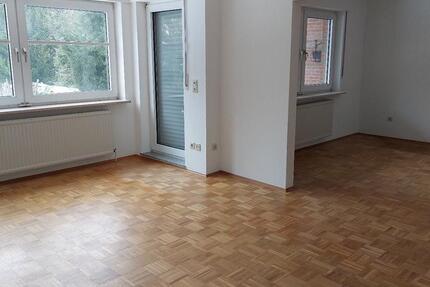 Wohnung Bad Nenndorf - 2.5 Zimmer, 84 m&sup2;, 750&euro; | Angebot:25106753