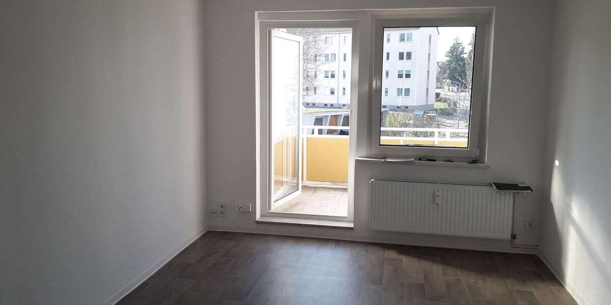 Etagenwohnung Lichtenstein Lichtenstein/Sachsen - 1 Zimmer, 30 m&sup2;, 170&euro; | Angebot:26165028