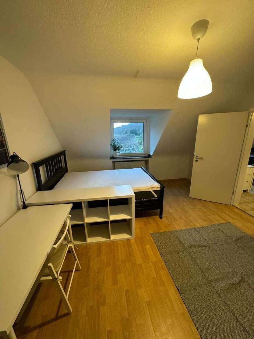 WG-Zimmer in Düsseldorf 660 € 14 m² zimmer