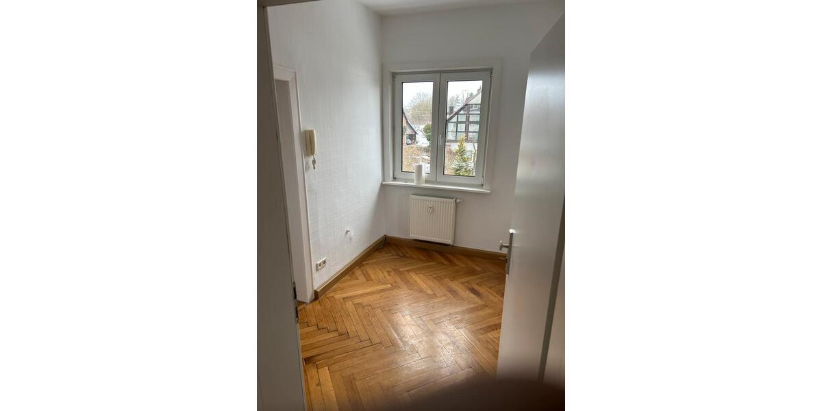 Etagenwohnung Eisfeld - 1 Zimmer, 50 m&sup2;, 460&euro; | Angebot:24702815