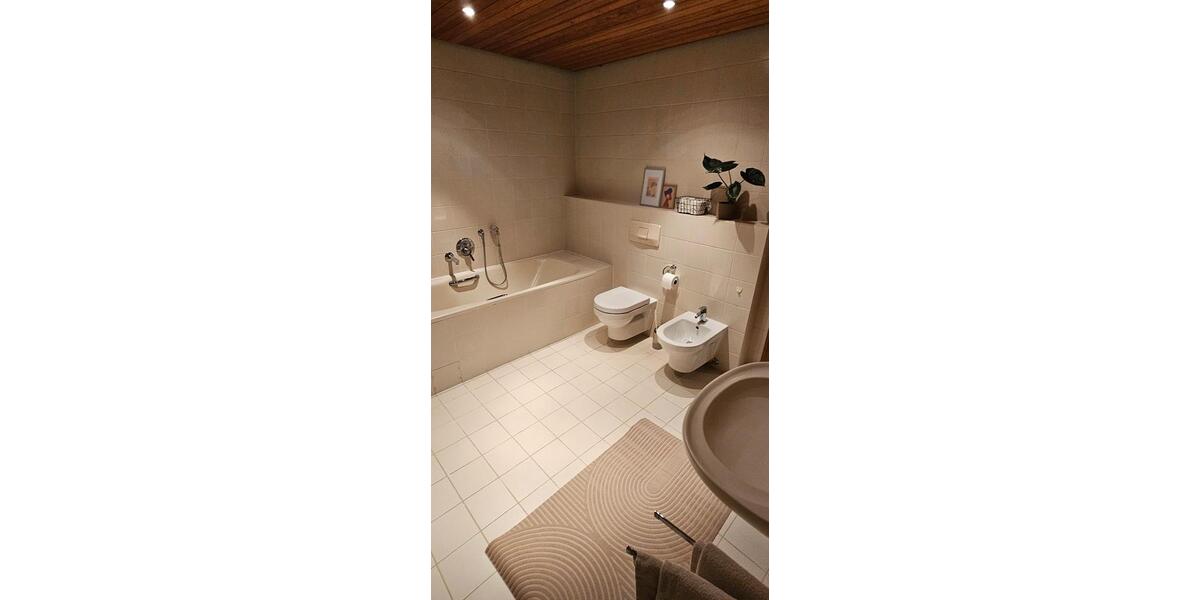 Wohnen auf Zeit Siegburg - 4 Zimmer, 120 m&sup2;, 2.499&euro; | Angebot:25284334