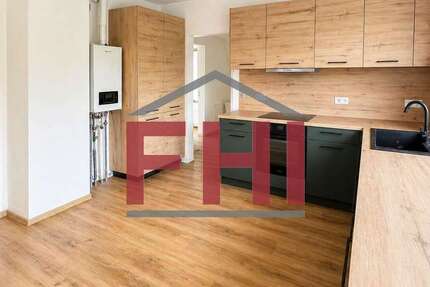 Wohnung Gunzenhausen - 5 Zimmer, 109 m&sup2;, 1.080&euro; | Angebot:25942056