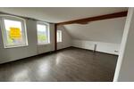 Dachgeschoßwohnung Werdau - 4 Zimmer, 80 m&sup2;, 500&euro; | Angebot:23808651