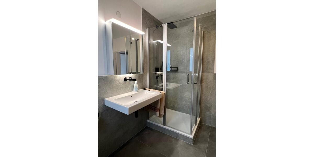 Wohnen auf Zeit Leinfelden-Echterdingen Echterdingen - 1 Zimmer, 12 m&sup2;, 575&euro; | Angebot:26444389