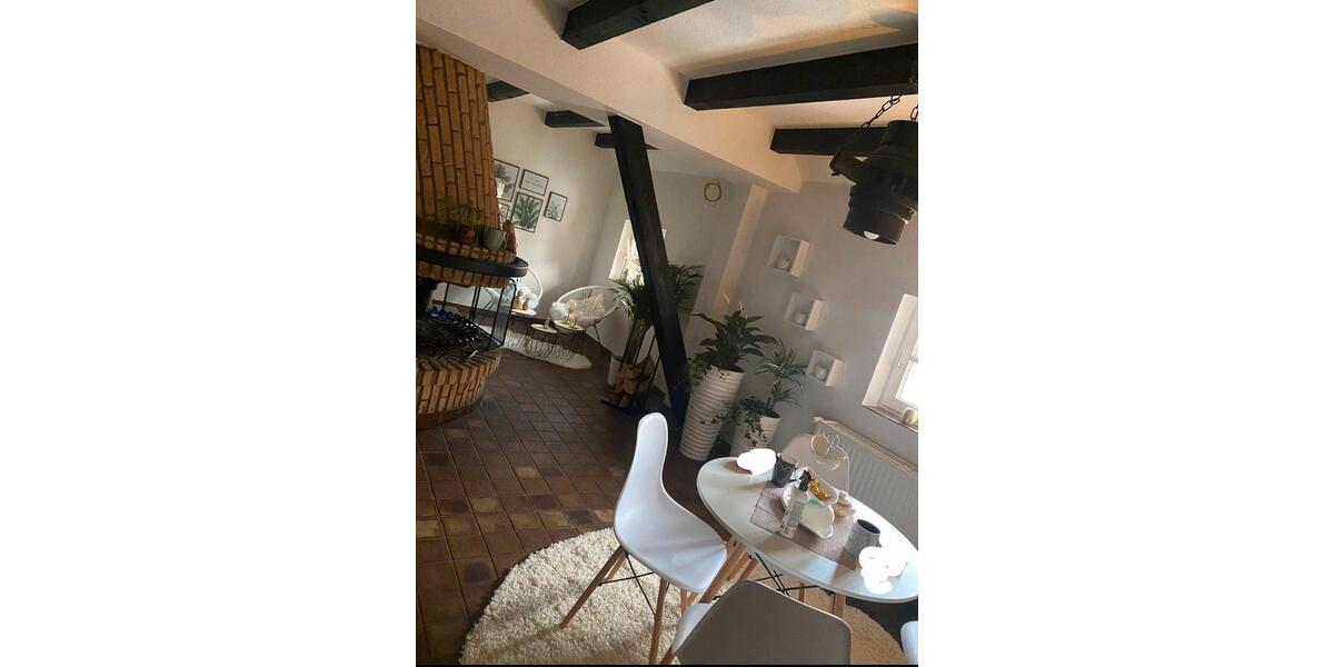 Etagenwohnung Isernhagen - 6 Zimmer, 190 m&sup2;, 1.249&euro; | Angebot:26705850