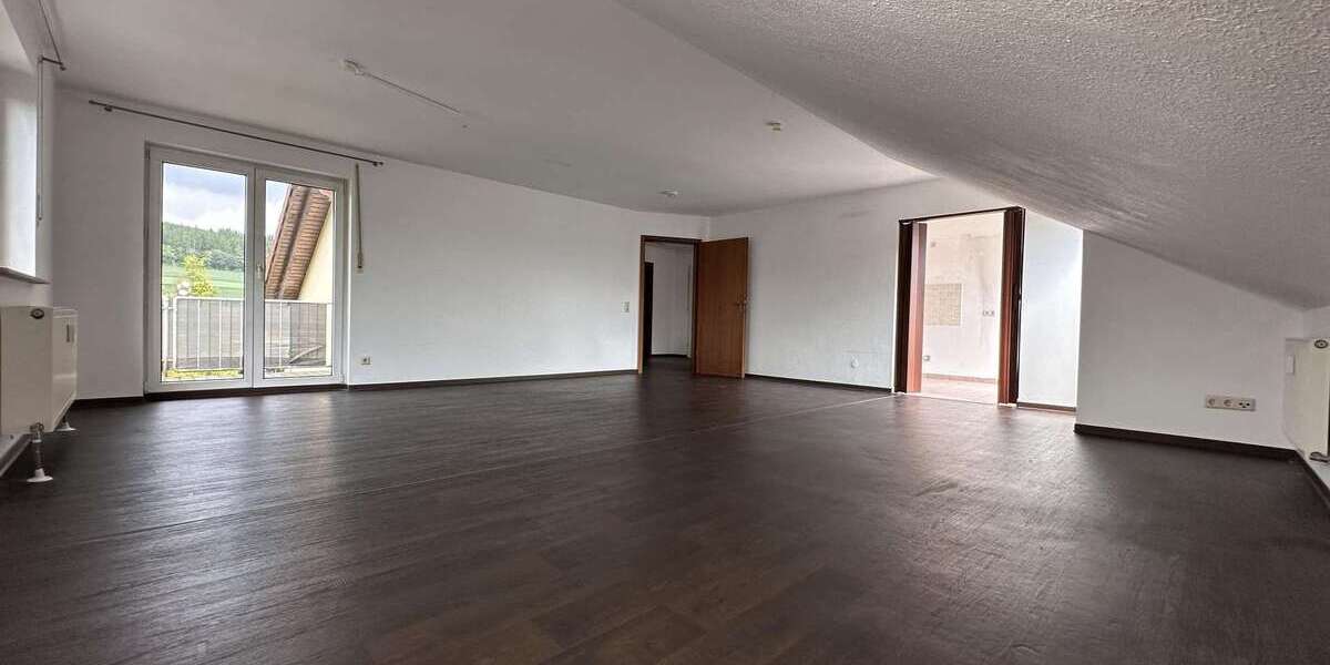 Etagenwohnung Bad Emstal - 2 Zimmer, 82 m&sup2;, 580&euro; | Angebot:27031257