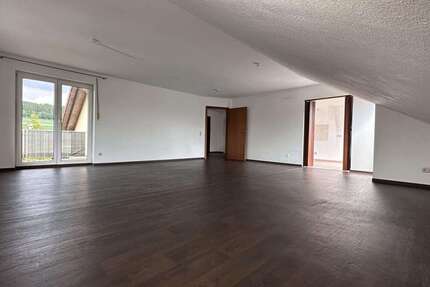 Wohnung Bad Emstal - 2 Zimmer, 82 m&sup2;, 580&euro; | Angebot:27031257