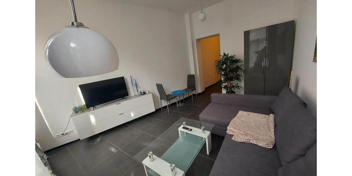 Etagenwohnung Krefeld - 1 Zimmer, 30 m&sup2;, 570&euro; | Angebot:26442301