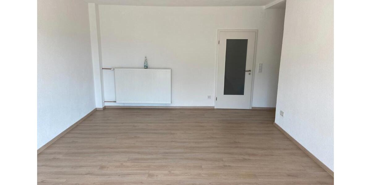 Erdgeschoßwohnung Sinntal - 3 Zimmer, 90 m&sup2;, 850&euro; | Angebot:26380071