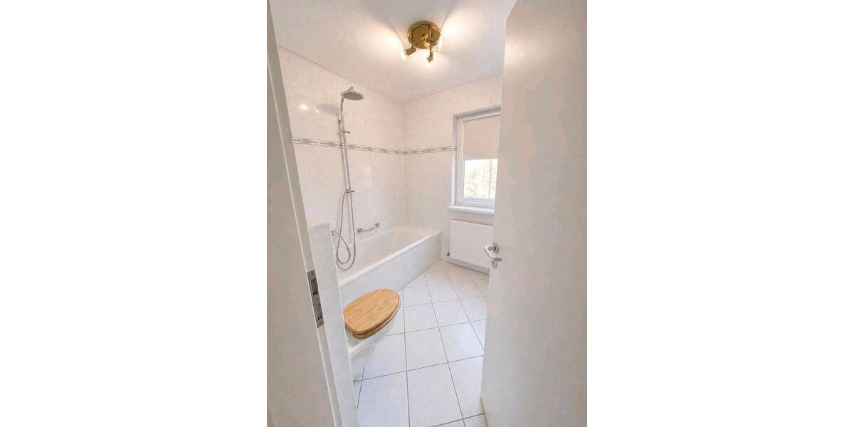 Reihenhaus Nuthetal - 5 Zimmer, 120 m&sup2;, 1.950&euro; | Angebot:26484136