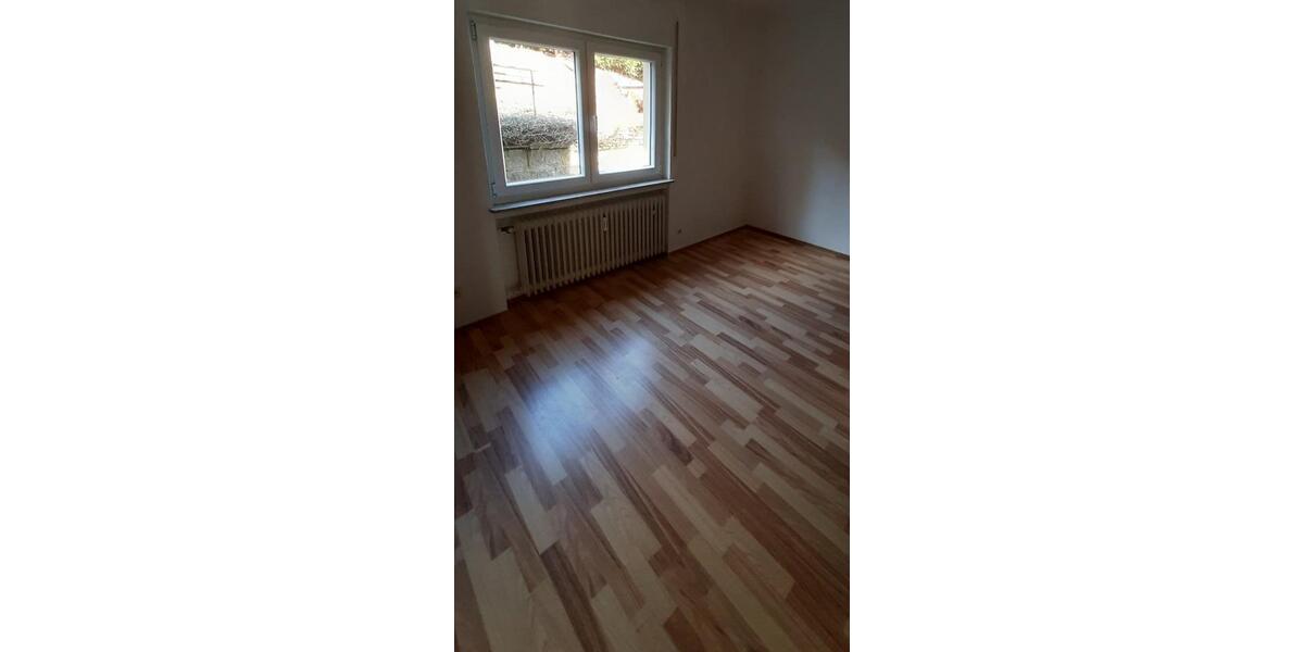 Etagenwohnung Furtwangen im Schwarzwald - 4 Zimmer, 100 m&sup2;, 800&euro; | Angebot:25299876