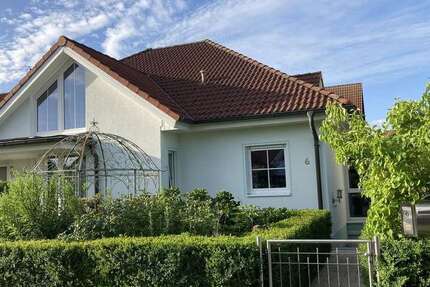 Wohnung zum Mieten in Obermichelbach 695 € 93 m² 2 zimmer