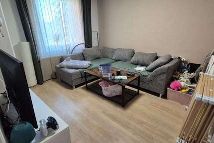 Wohnung Gelsenkirchen Bismarck - 2 Zimmer, 42 m&sup2;, 280&euro; | Angebot:25063580