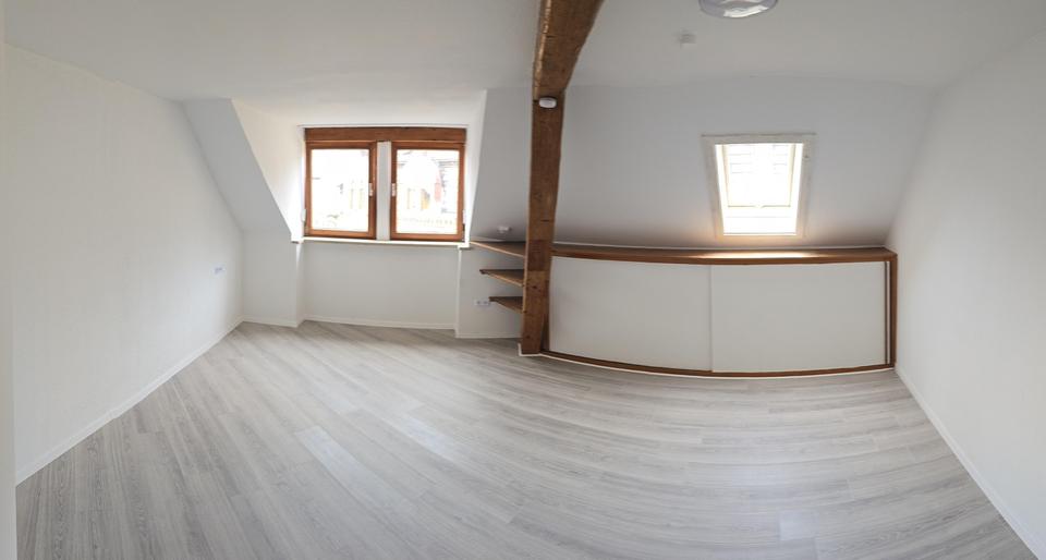 Dachgeschoßwohnung Uffenheim - 5 Zimmer, 165 m&sup2;, 1.815&euro; | Angebot:25812838