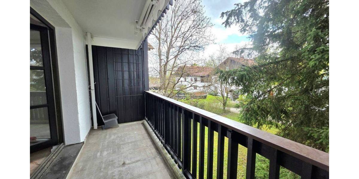 Etagenwohnung Deisenhofen Deisenhofen - 3 Zimmer, 103 m&sup2;, 1.650&euro; | Angebot:26806955