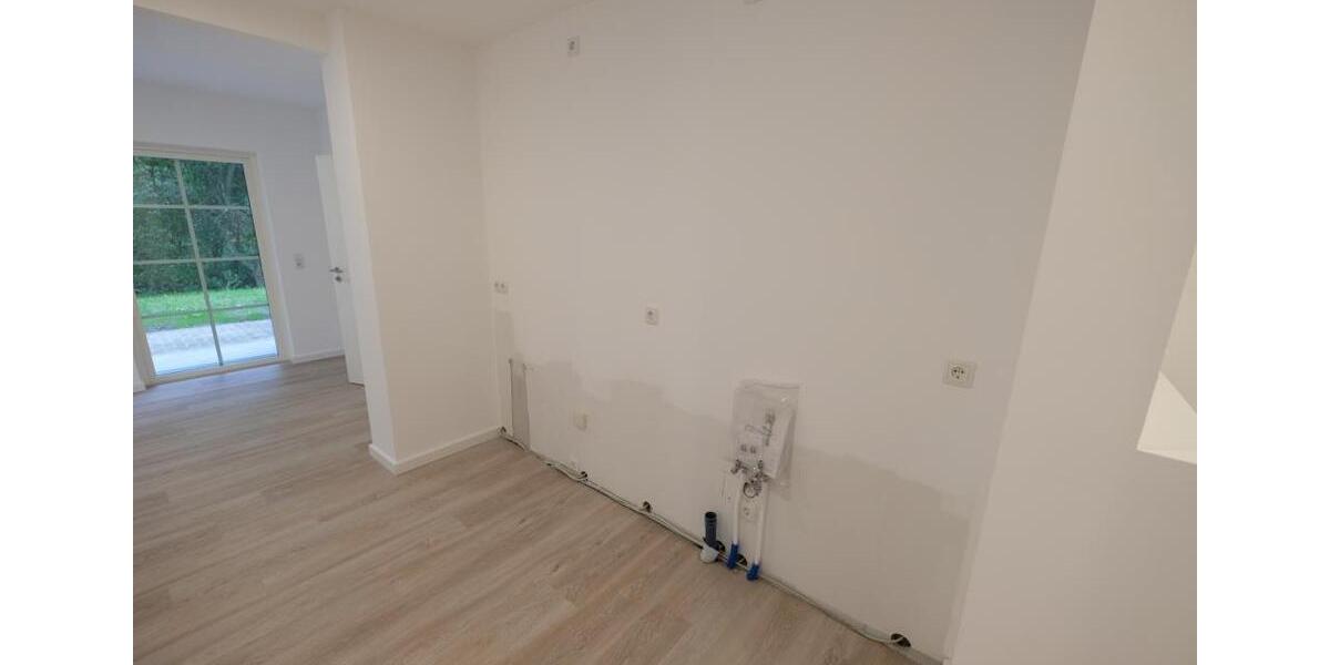 Zwei- Zimmer Erdgeschosswohnung mit Terrasse und kleinem Garten 2 zimmer