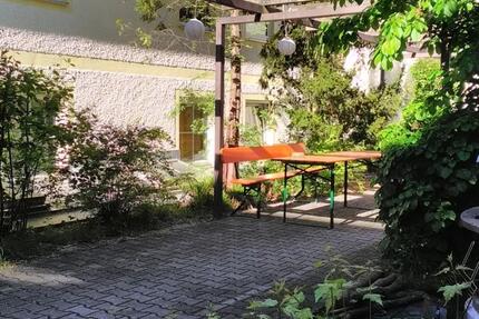 Studentenappartement in ruhiger und top zentraler Stadtlage – nur 500 m von der Universität und dem Zentrum entfernt zimmer