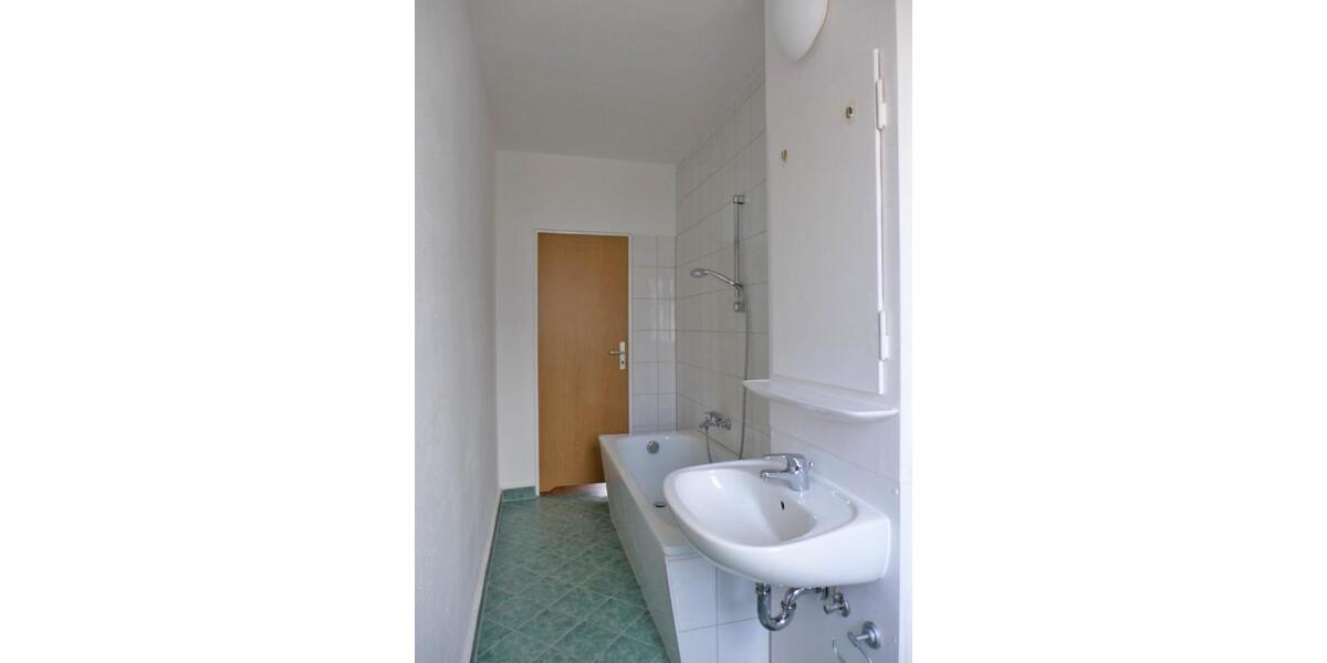 Etagenwohnung Limbach-Oberfrohna Oberfrohna - 1 Zimmer, 35 m&sup2;, 235&euro; | Angebot:25865194