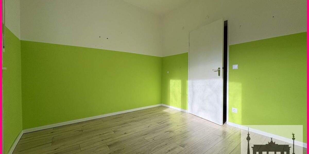 Etagenwohnung Berlin Marienfelde - 2 Zimmer, 80 m&sup2;, 965&euro; | Angebot:25230222