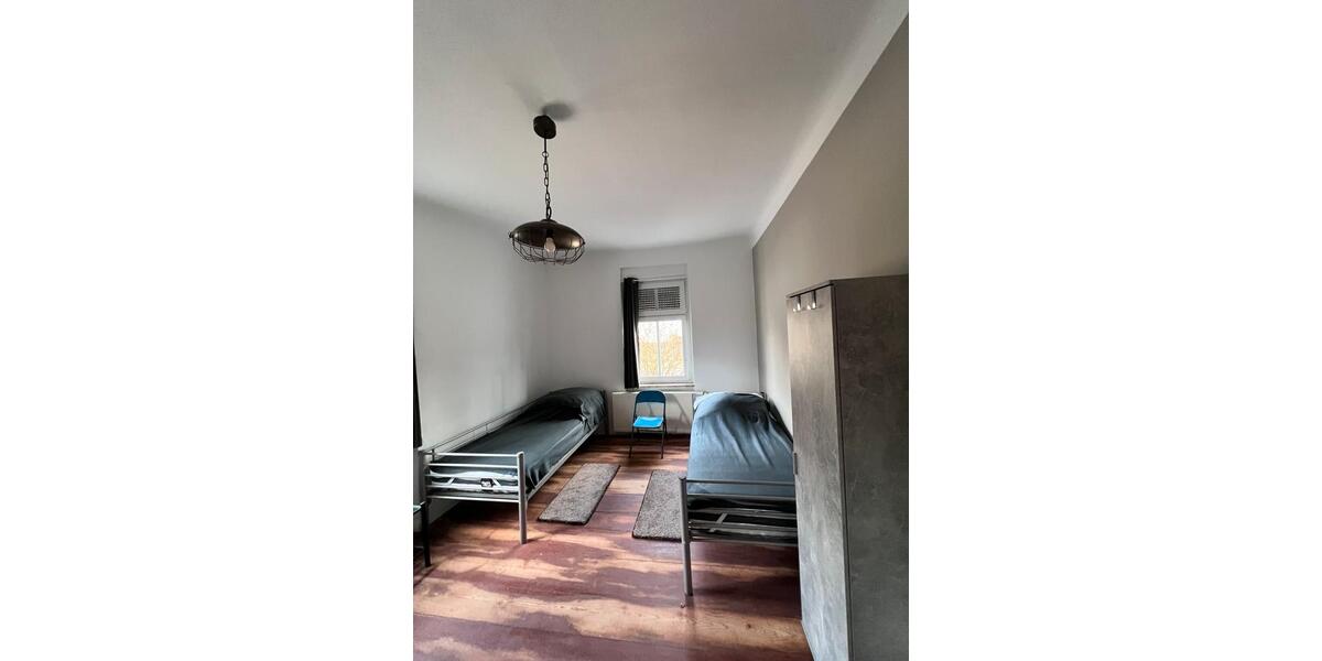 Wohnen auf Zeit Schönefeld - 3 Zimmer, 90 m&sup2;, 190&euro; | Angebot:26099417