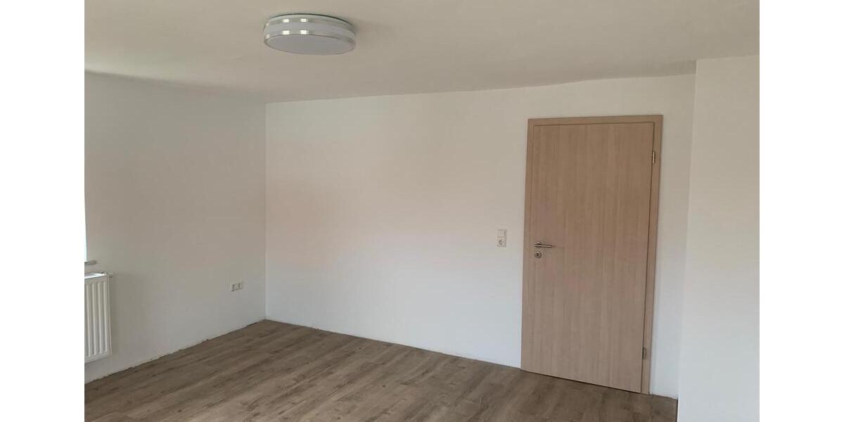 Doppelhaushälfte Kirchheim In Schwaben - 3.5 Zimmer, 134 m&sup2;, 940&euro; | Angebot:26043429