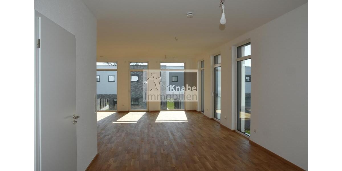 Etagenwohnung Melle - 3 Zimmer, 103 m&sup2;, 996&euro; | Angebot:25977936