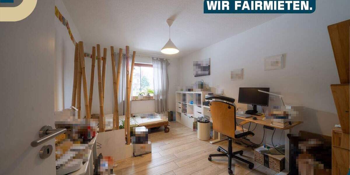 Doppelhaushälfte Pinneberg - 4 Zimmer, 170 m&sup2;, 2.200&euro; | Angebot:25050493