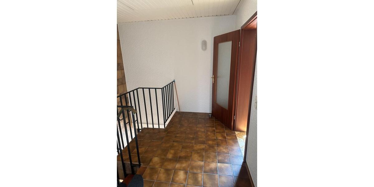 Dachgeschoßwohnung Bad Münder am Deister - 3 Zimmer, 96 m&sup2;, 690&euro; | Angebot:26623611
