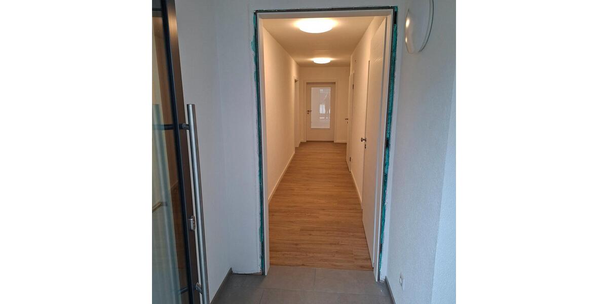 Hochparterre Schwendi - 4 Zimmer, 104 m&sup2;, 1.140&euro; | Angebot:26032186