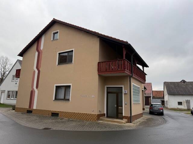 Einfamilienhaus Volkach Eichfeld - 6 Zimmer, 160 m&sup2;, 1.500&euro; | Angebot:26273088