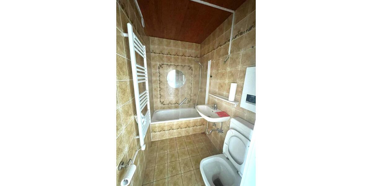 Etagenwohnung Nideggen - 2 Zimmer, 64 m&sup2;, 450&euro; | Angebot:25978473