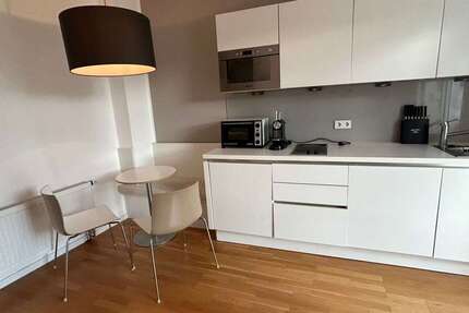 Wohnung Köln Porz - 1.5 Zimmer, 48 m&sup2;, 900&euro; | Angebot:26728916