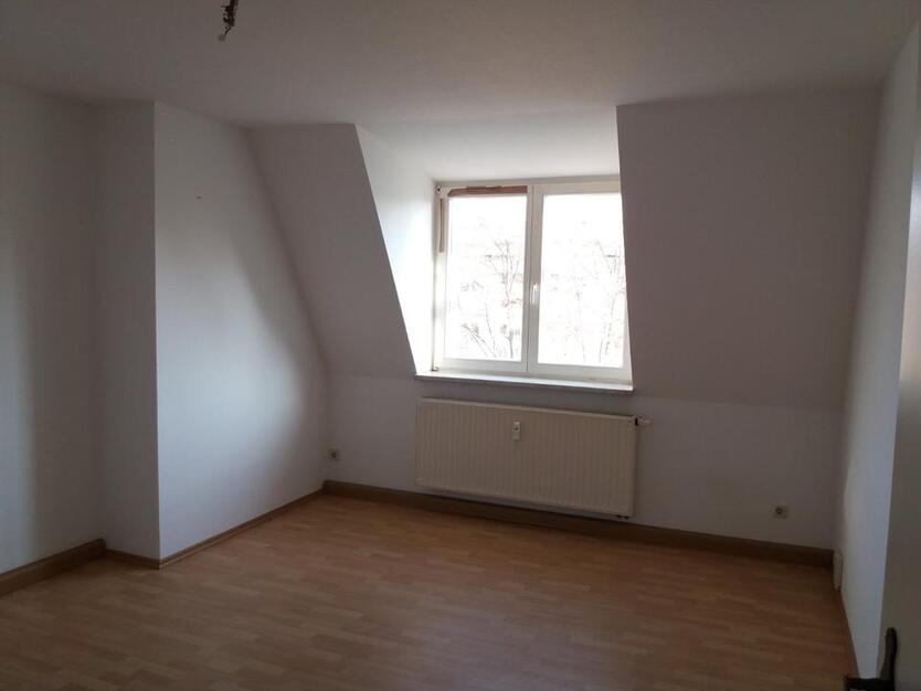 gemütlich 2-RW im Dachgeschoss