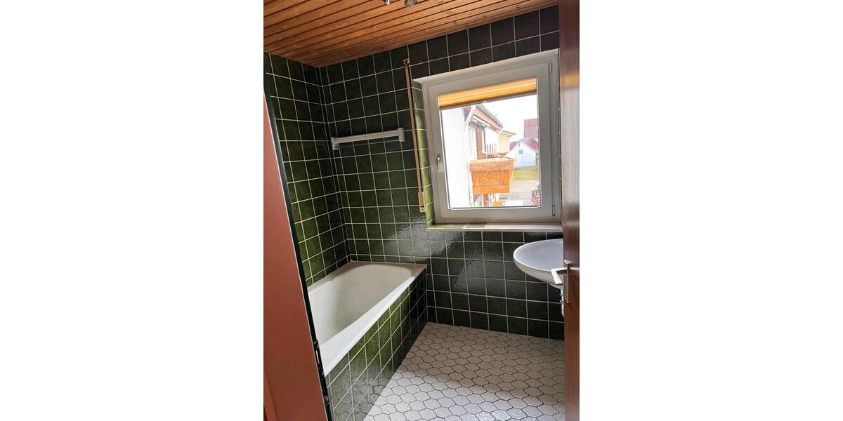 Etagenwohnung Winterlingen - 3 Zimmer, 91 m&sup2;, 950&euro; | Angebot:25477827