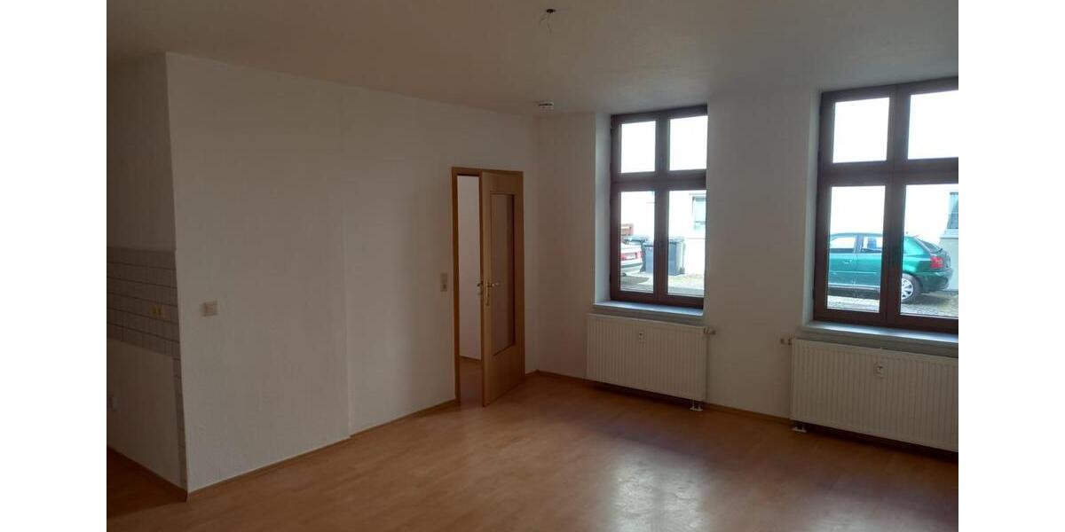Erdgeschoßwohnung Neustrelitz - 1 Zimmer, 36 m&sup2;, 284&euro; | Angebot:25714377
