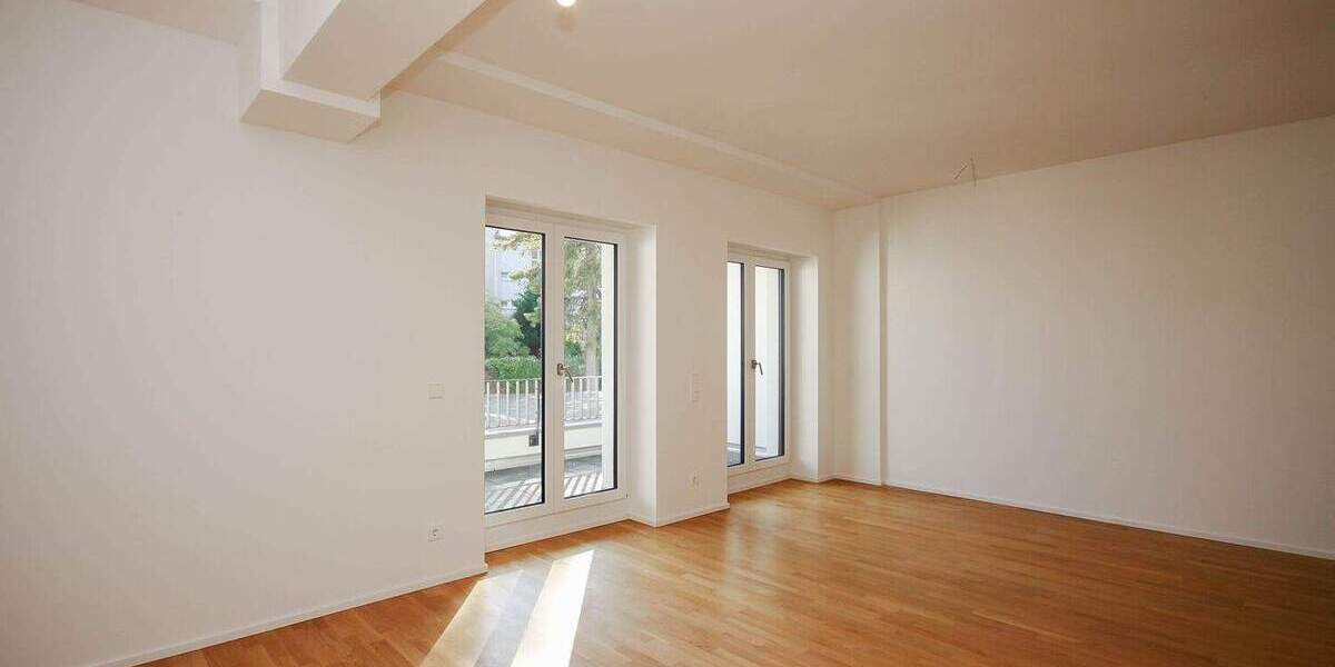 Etagenwohnung Düsseldorf / Stadtmitte Stadtmitte - 5 Zimmer, 134 m&sup2;, 2.600&euro; | Angebot:23194970